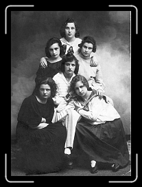 E-Mariampole-1 * 1024 x 1401 * (305KB)