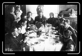 E-P-2 * 1498 x 964 * (375KB)