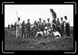 E-P-2 * 1935 x 1290 * (561KB)