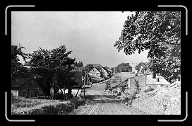 E-P-1 * 1533 x 937 * (583KB)