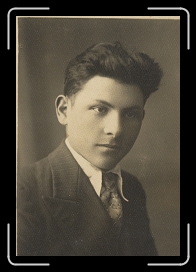 Y11 * 588 x 858 * (367KB)