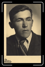 Y17 * 906 x 1434 * (963KB)