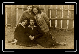 Y24 * 1626 x 1041 * (1.41MB)