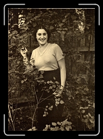 Y38 * 666 x 933 * (563KB)